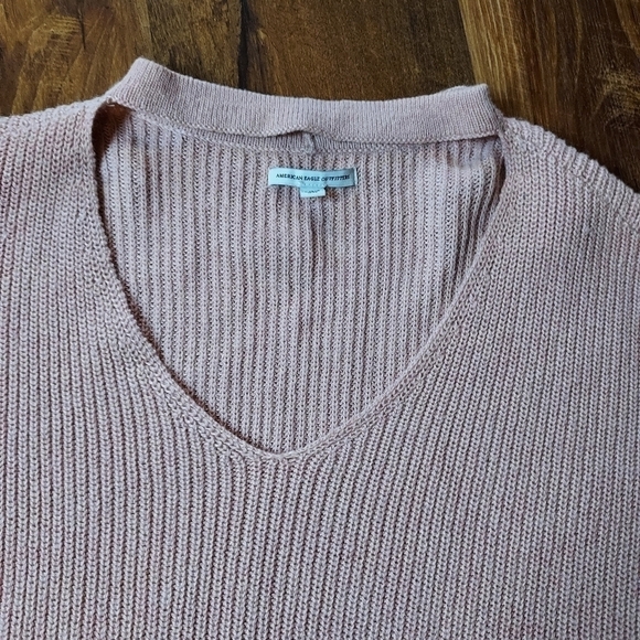 American Eagle Outfitters Large choker neck cutout wool blend pink - Picture 3 of 11